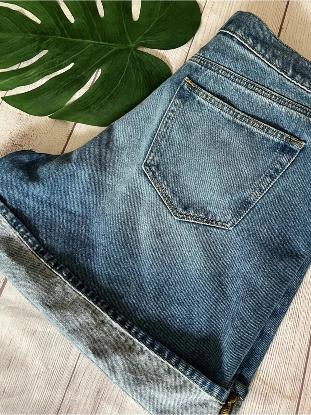 Loft The Cuff NWT Jean shorts sz 14 High Rise